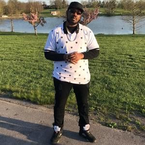 Meet your Posher, Dominick